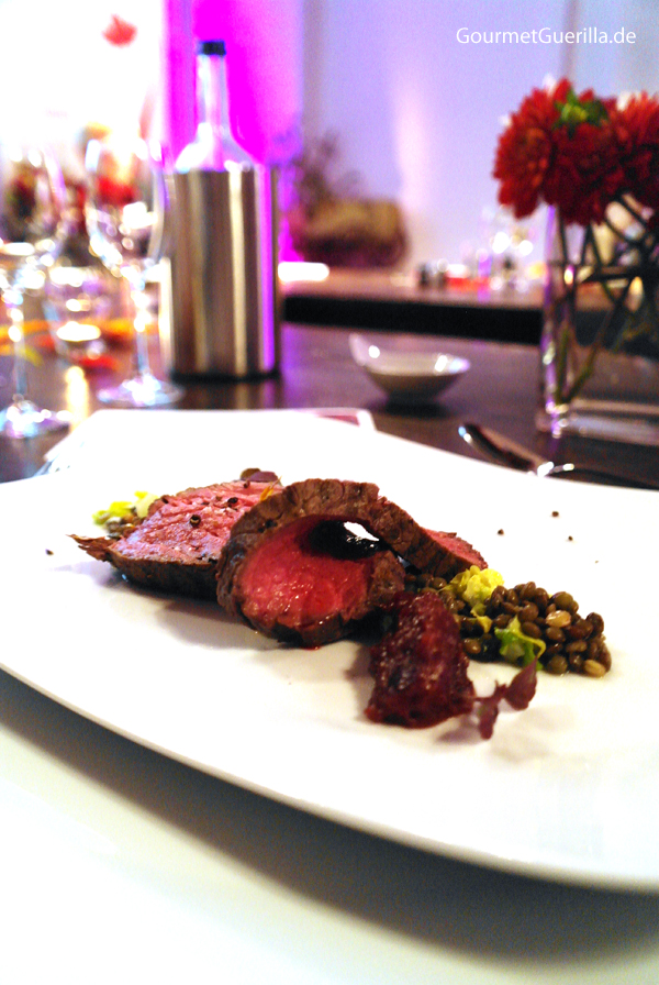 Bison fillet with lentils and cranberry mustard chutney